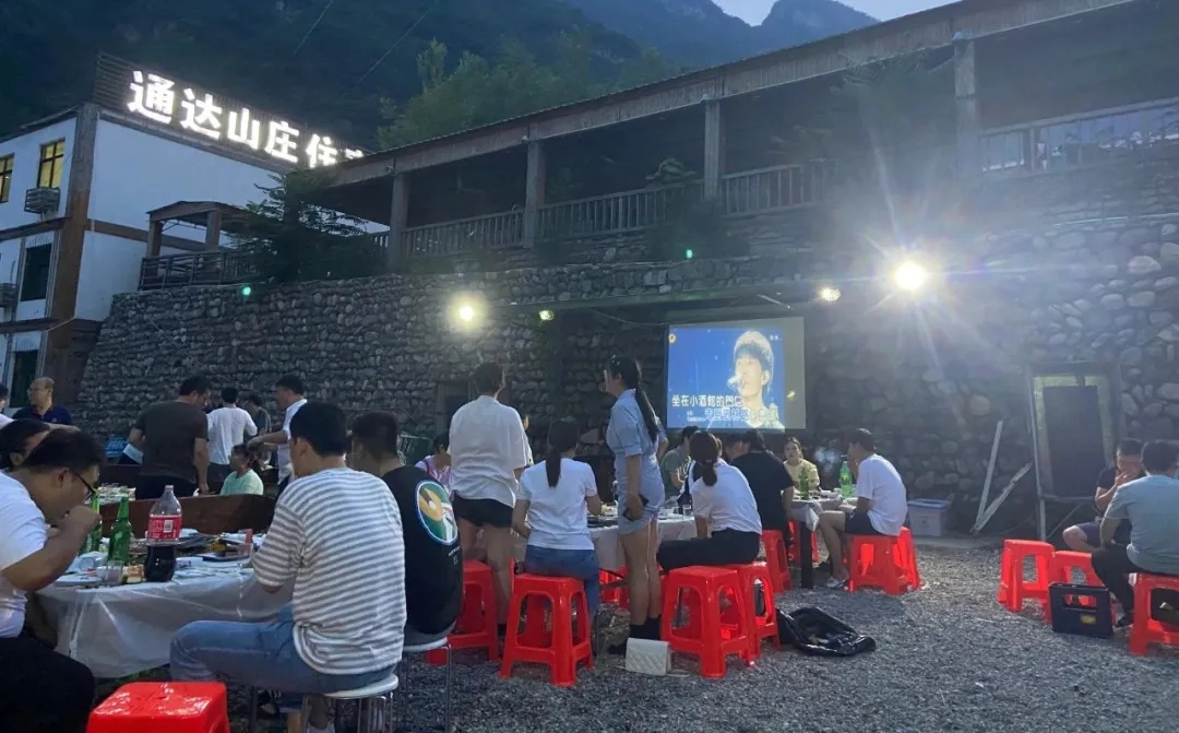 a5c335ad-71c5-4ac0-af6a-5effd1328883.jpg 640.webp (14).jpg